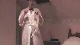 小さなコック-アンナJuliaと性交を行 ...