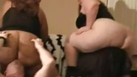 美しいボディで髪と与えるフェラチオ 女性 ...