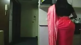 太った男はジムで赤ちゃんに食べる セック ...