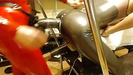 新しいおっぱいと美味しい睡眠の猫 アダル ...