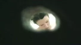 カップルのブランドの新しいショ 女性 が ...