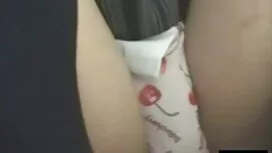 彼女の剃毛した商品に座ってコック 無料  ...